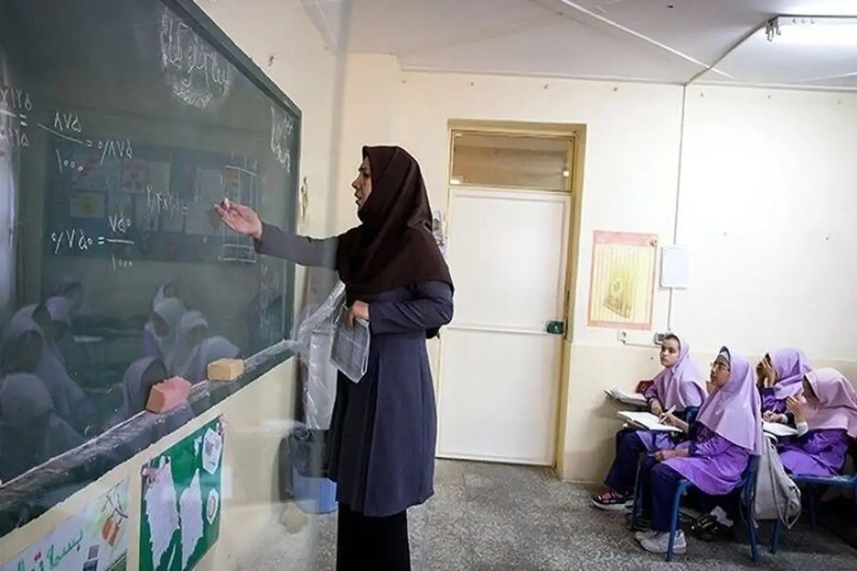 آغاز نقل و انتقالات فرهنگیان هرمزگان برای سال تحصیلی ۱۴۰۵-۱۴۰۴