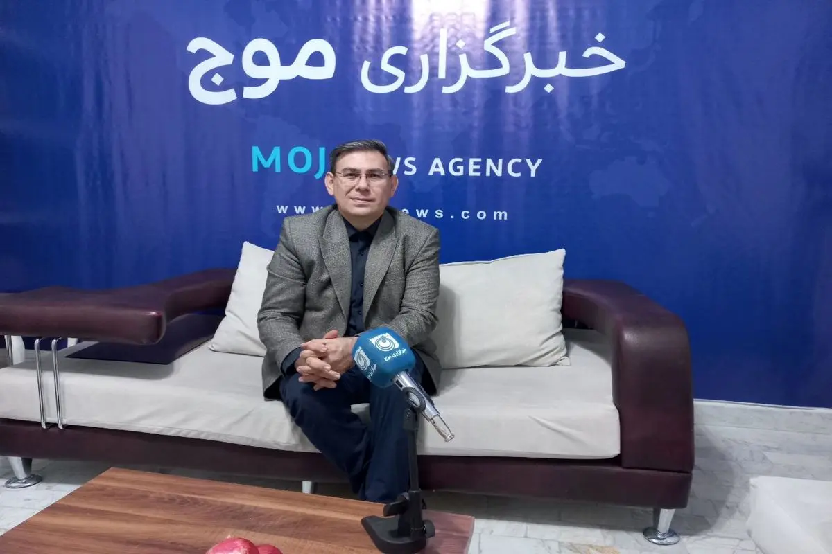 مشاور اقتصادی رئیس دانشگاه علوم پزشکی اردبیل 