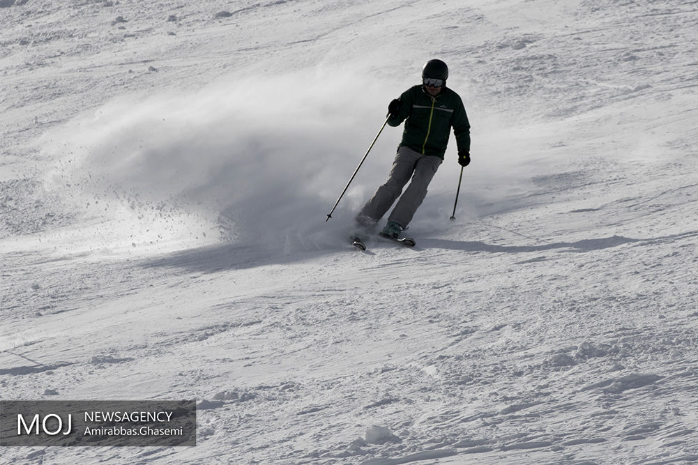 ورزش های زمستانی - اسکی