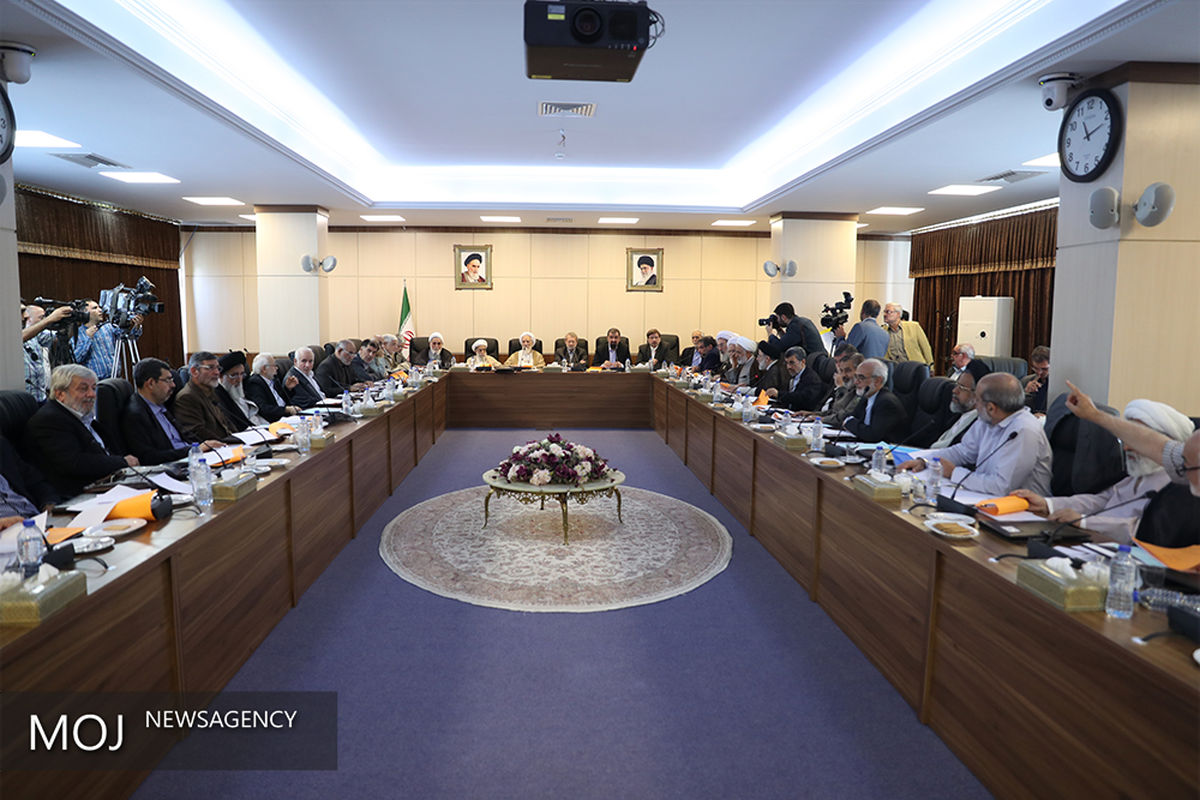 مجمع تشخیص مصلحت از شورای نگهبان قدردانی کرد
