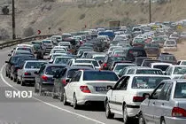چالوس زیر بار ترافیک نیمه سنگین