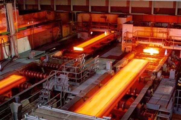 صادرات بیش از یک میلیون تن آهن اسفنجی و فولاد 