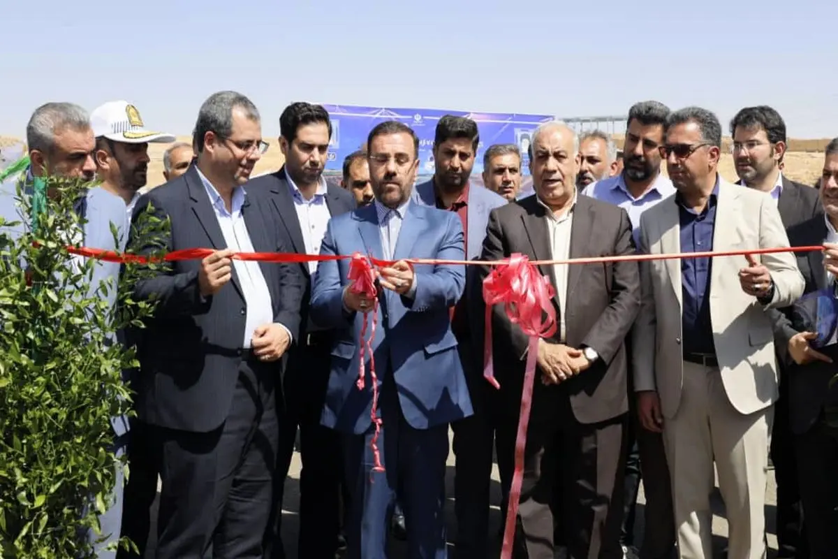 آزادراه شیراز - اصفهان 