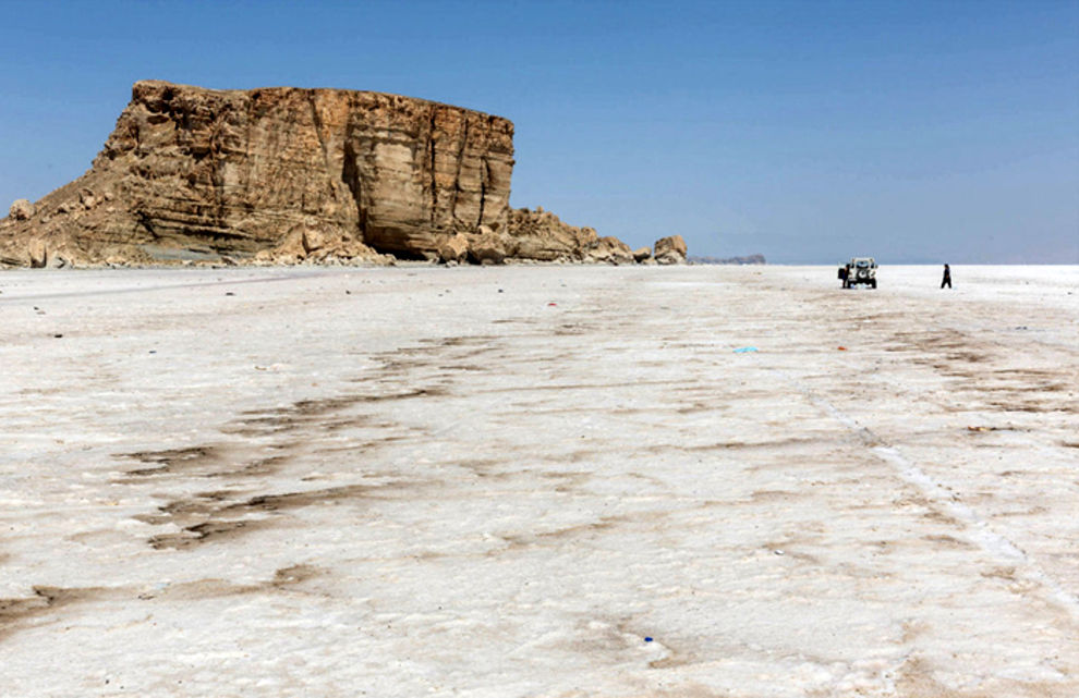 علیرغم افزایش بارندگی‌ها 12سانتی متر از تراز دریاچه ارومیه کاهش یافته است
