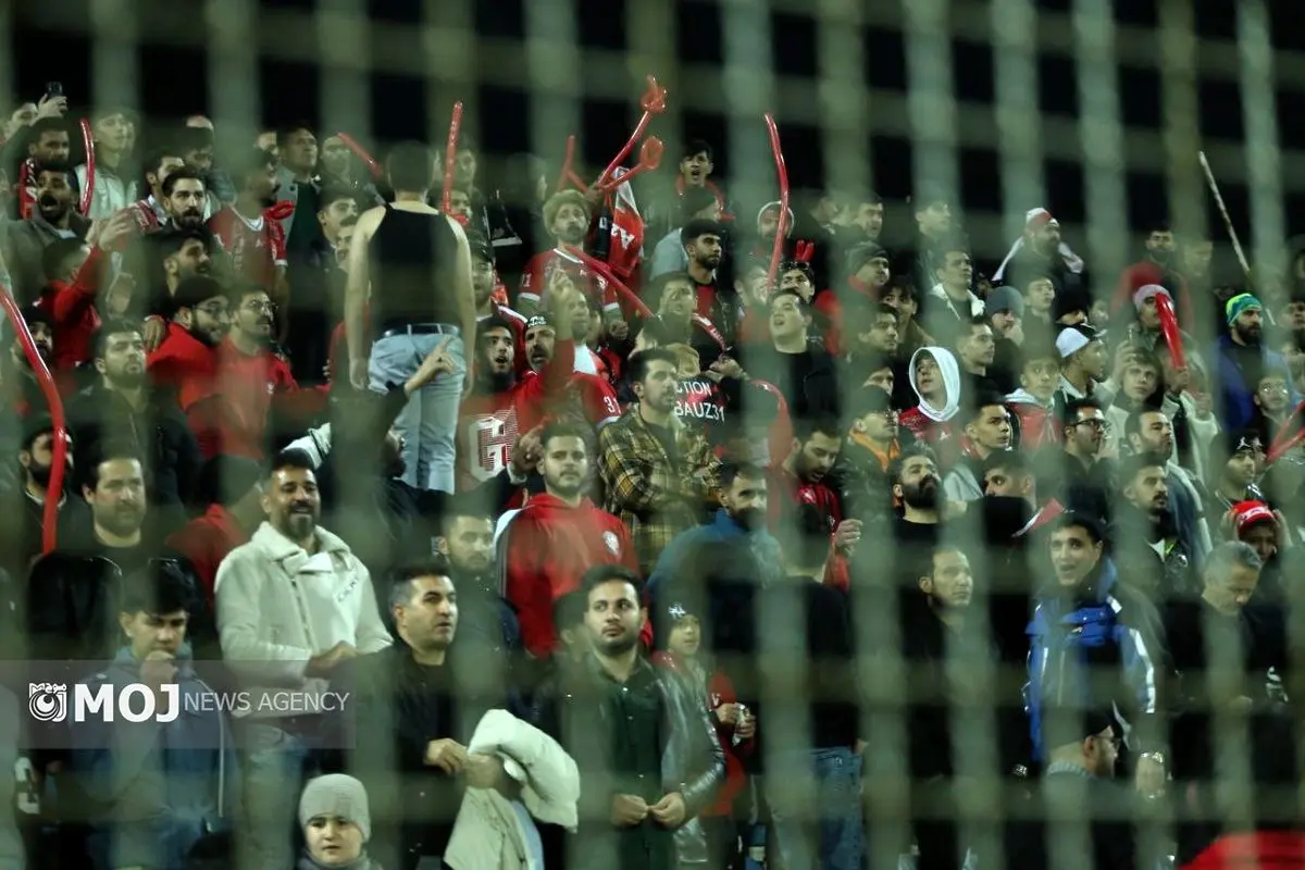 تراکتور تبرزز