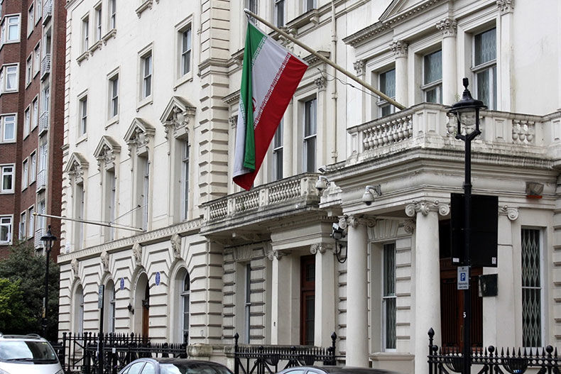 تعرض به سفارت ایران در پاریس توسط تروریست ها