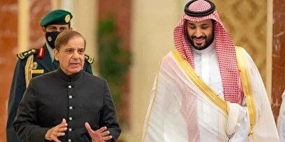 Pakistan receives $ 8 billion facility package from Saudi Arabia