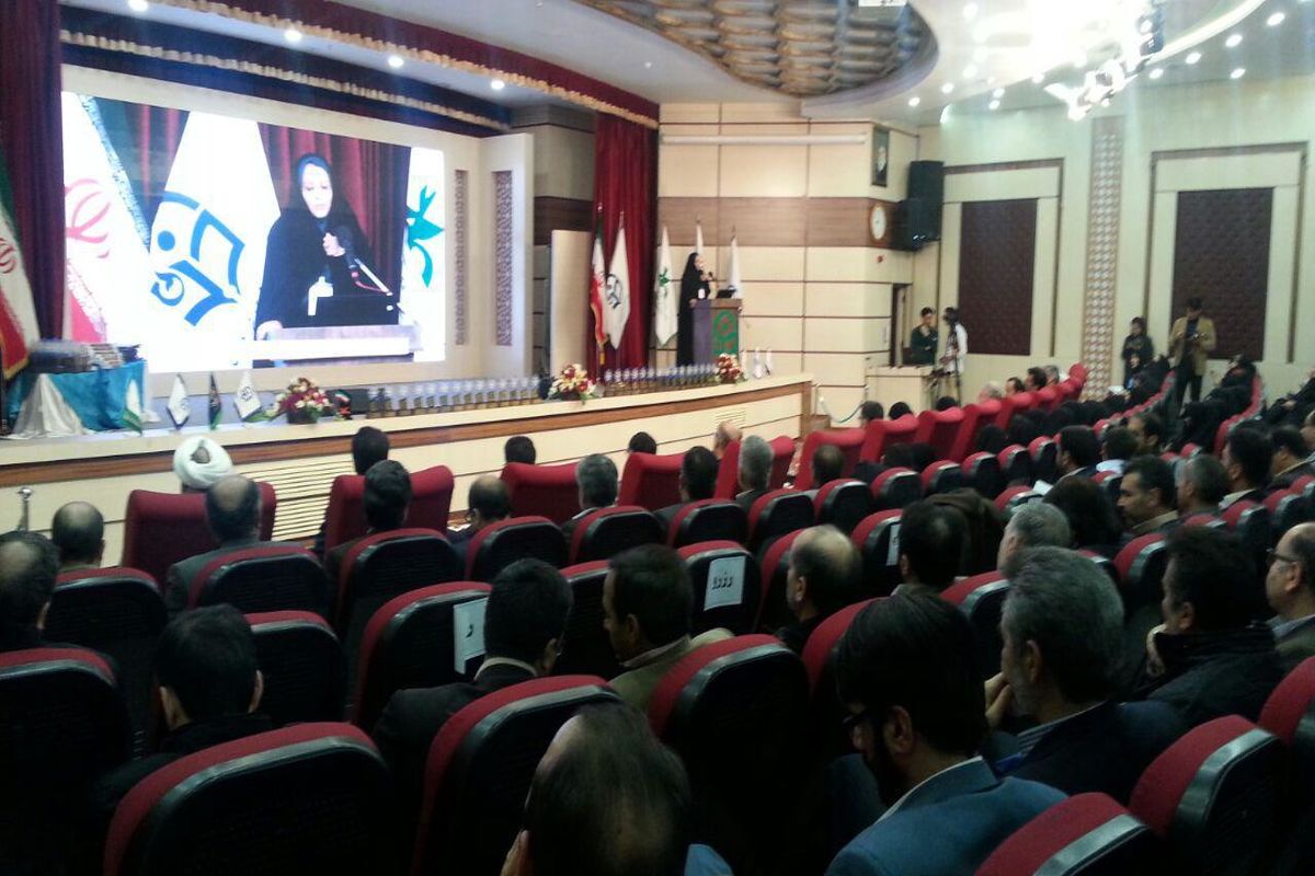 نخستین جشنواره معلمان آموزش دینی و قرآن کشور در مشهد برگزار شد