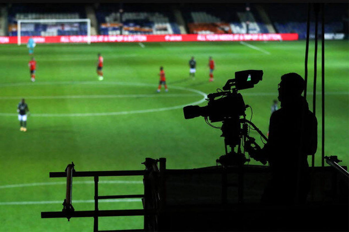 تلویزیون امروز ۵ فوتبال خارجی پخش می‌کند 