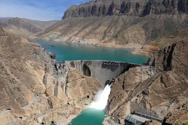 آیا علت خاموشی ها، کم آبی است؟