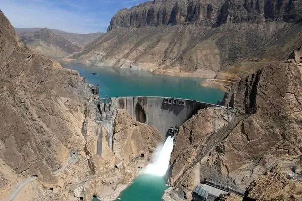 آیا علت خاموشی ها، کم آبی است؟