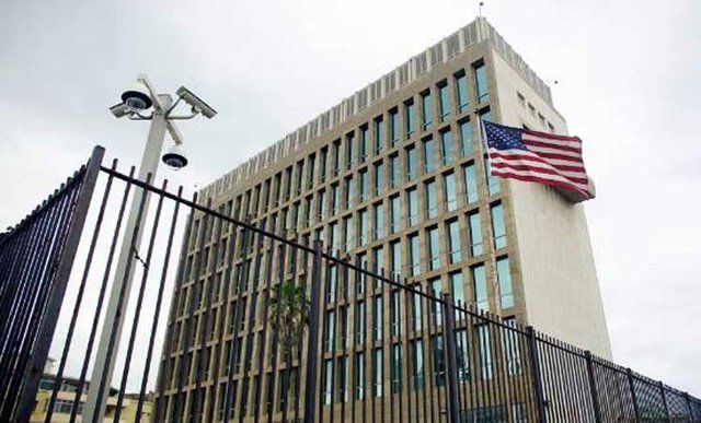 دیپلمات های آمریکایی کوبا را ترک می کنند