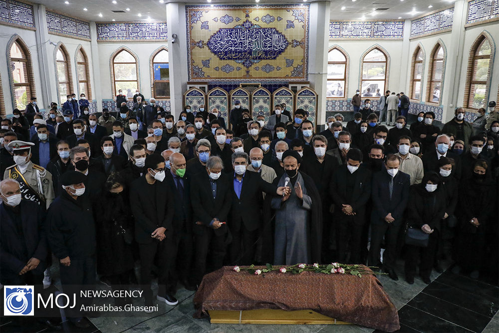 مراسم تطهیر و اقامه نماز بر پیکر محمدرضا شجریان در بهشت زهرا برگزار شد/تشییع و تدفین در مشهد فردا 
