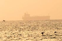 آمریکا مدعی حمله پهپاد ایرانی به یک نفتکش در دریای عمان شد