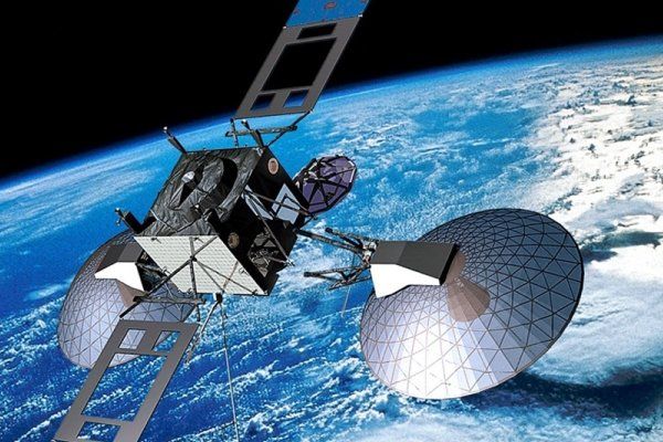 توسعه صنعت فضایی نیازمند همکاری بین المللی / رویکرد ایران دستیابی به ماهواره مخابراتی ملی