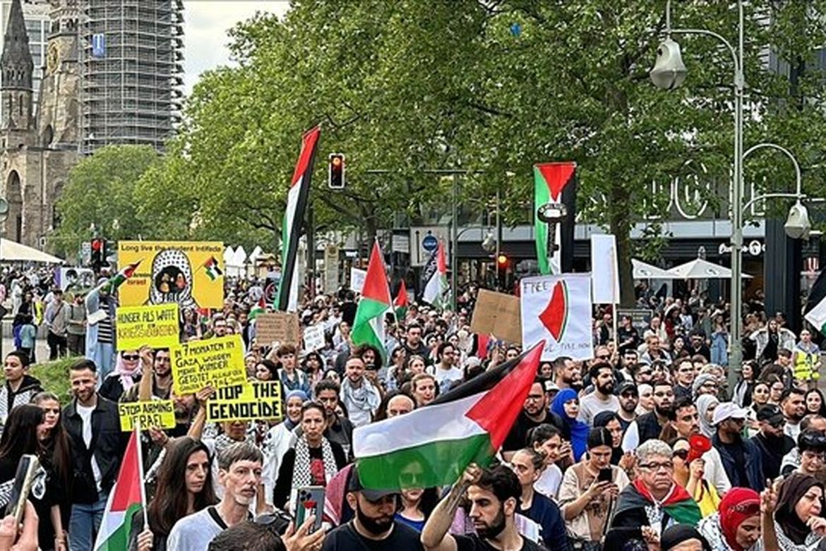 حامیان فلسطین در برلین آلمان تظاهرات کردند