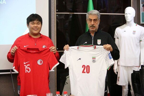 تیم ملی ایران با پیراهن سفید مقابل هنگ کنگ قرمز پوش قرار می گیرد