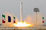 صعود فضایی ایران با ۱۲ پرتاب و ساخت پایگاه فضایی چابهار + تصویر
