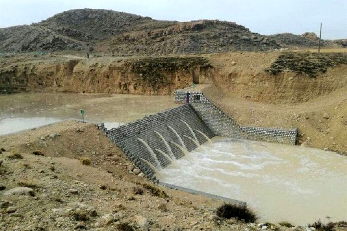 40 میلیون مترمکعب آب در سازه های آبخیزداری هرمزگان ذخیره شد