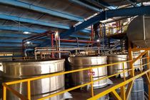 بازگشت کارخانه تولید هرمز الکل بندر در شهرستان حاجی‌آباد به چرخه تولید 