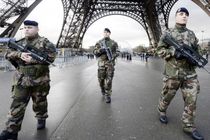 تدابیر بسیار شدید امنیتی در پاریس 