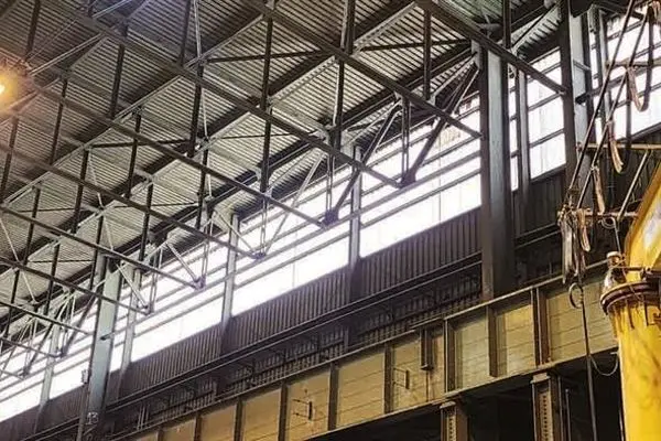 بازیابی نور طبیعی در کارگاه‌ها و صرفه‌جویی 130 میلیارد تومانی در فولاد مبارکه