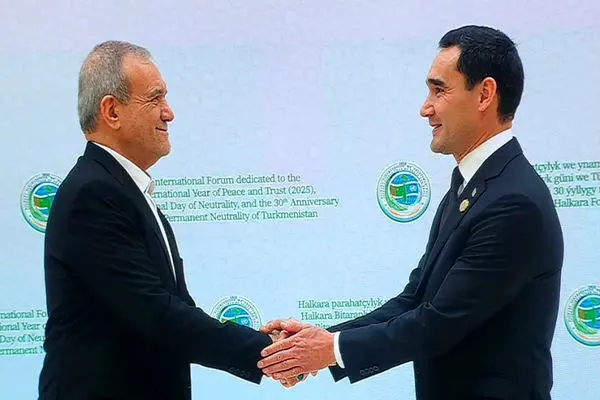 اعتماد مشترک پایه صلح و ثبات ایران و ترکمنستان است