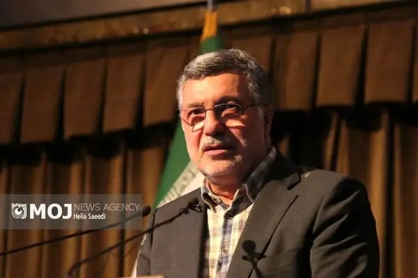 وزیر بهداشت سالروز تولد دانشمند ایرانی را تبریک گفت