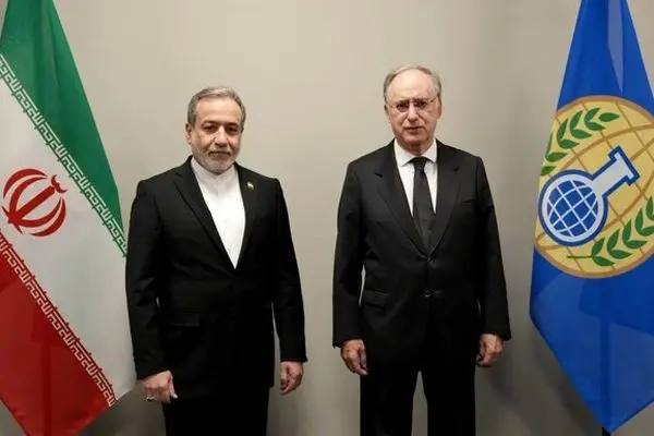 دیدار عباس عراقچی با مدیرکل سازمان منع سلاح‌های شیمیایی در لاهه هلند