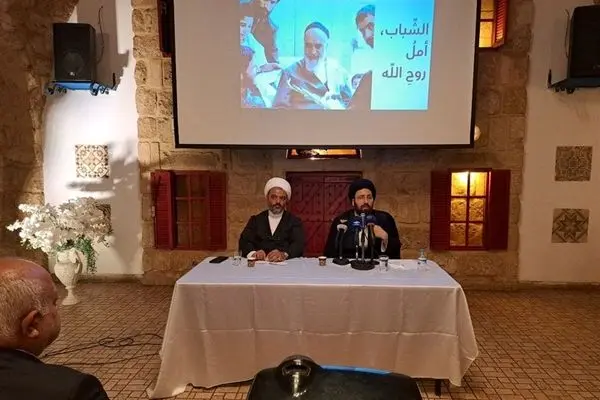 گوش به فرمان سخنان ولی‌فقیه باشیم
