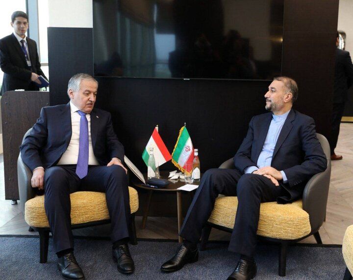 امیرعبداللهیان با وزیر خارجه تاجیکستان دیدار و گفتگو کرد