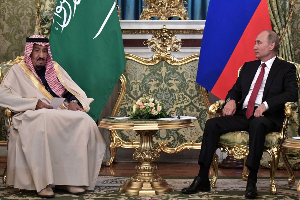 Putin discussed oil prices with Saudi Officials