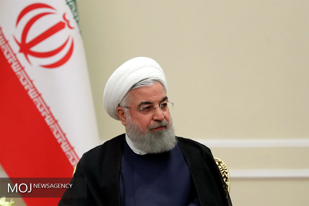تسلیت روحانی به رئیس‌جمهور الجزایر در پیامی حادثه سقوط هواپیمای نظامی