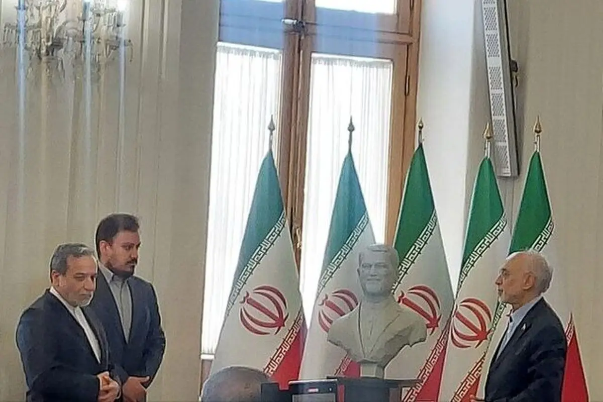 سردیس شهید امیرعبداللهیان در وزارت خارجه رونمایی شد
