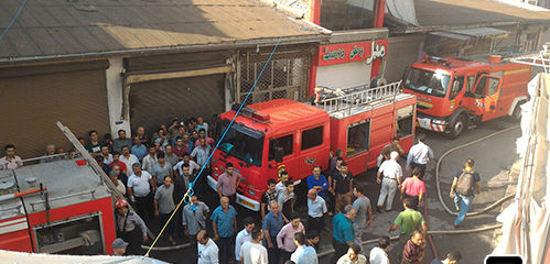 آتش سوزی دوباب مغازه در بازار رشت