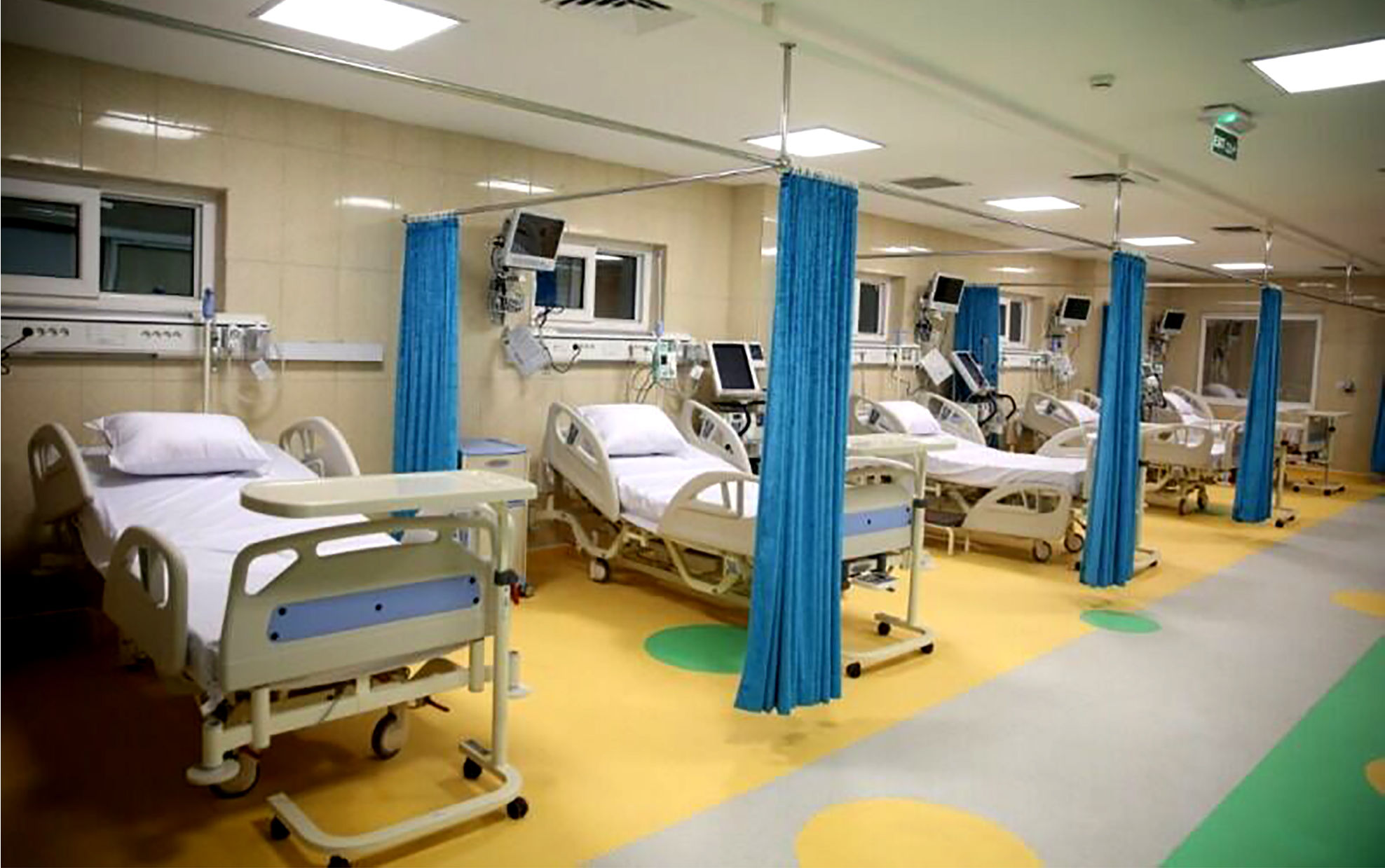 پیش بینی دو هزار و ۶۰۰ تخت برای بستری بیماران مبتلا به کرونا