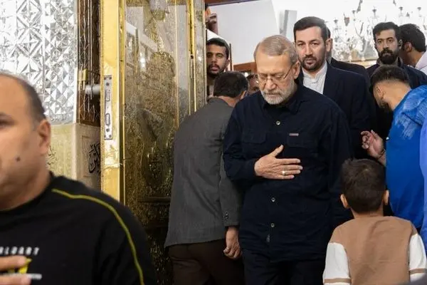 لاریجانی پس از سفر روسیه به زیارت حرم مطهر امام رضا (ع) رفت