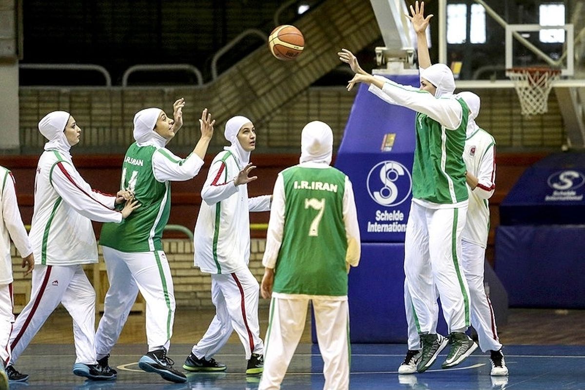 برگزاری اردوی تیم ملی بسکتبال بانوان در اراک