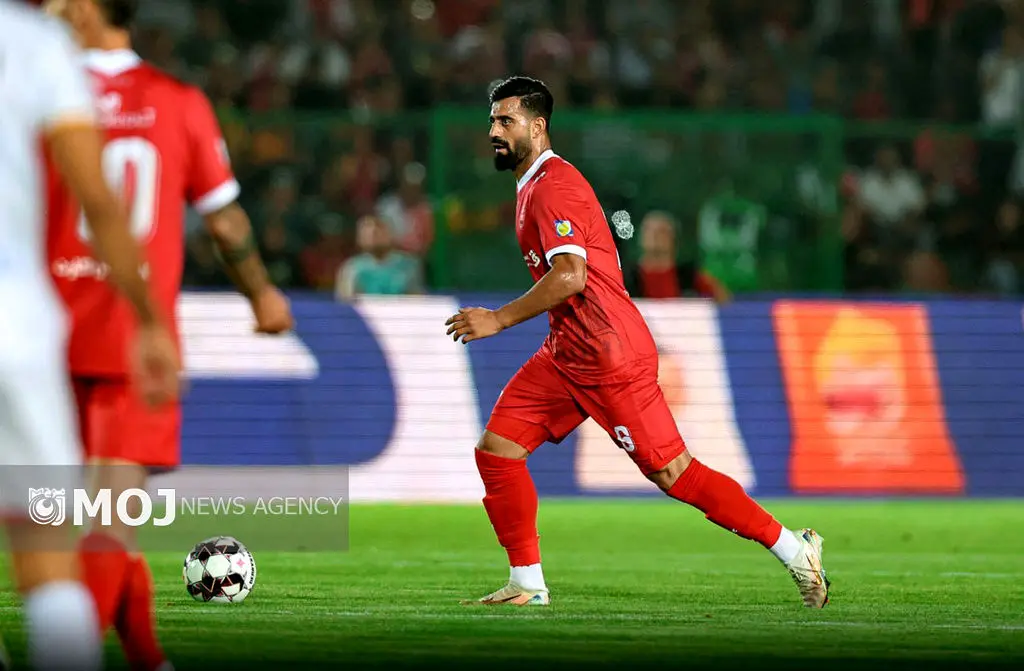 تساوی بدون گل پرسپولیس و چادرملو در ورزشگاه تختی