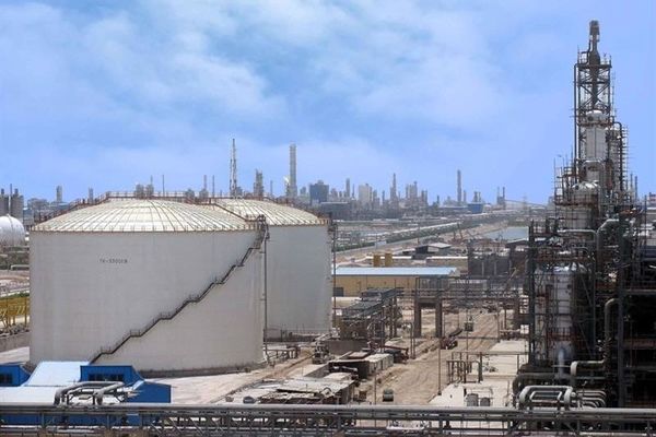 عرضه اولیه سهام اروند، بزرگترین تولیدکننده PVC کشور، بزودی در بورس تهران