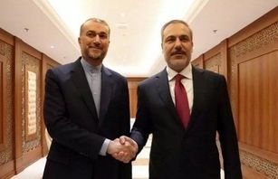 وزیران خارجه ایران و ترکیه دیدار کردند