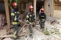 بیش از ۱۰۰ نفر از زیر آوار در حمله اسرائیل به ایران نجات یافتند