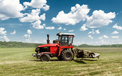 تخصیص ۱۲ هزار دستگاه تراکتور به متقاضیان در شش ماهه نخست سال زراعی جاری