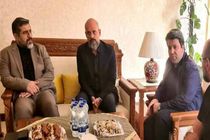 وزیر فرهنگ و ارشاد در منزل زنده یاد امین تارخ حضور یافت