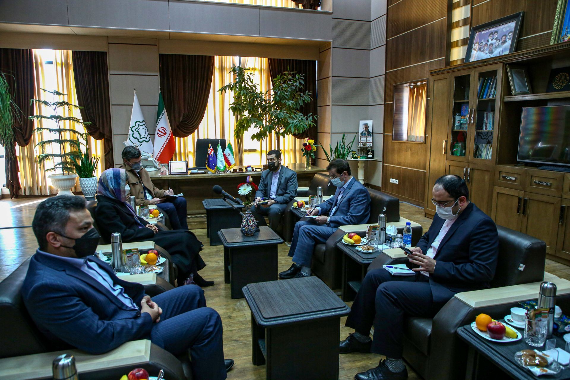 سفیر استرالیا در ایران با شهردار قم دیدار کرد