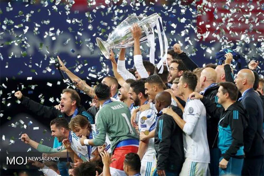 فینال فوتبال لیگ قهرمانان اروپا بین تیمهای رئال مادرید و لیورپول و‌ جشن قهرمانی رئال مادرید در کیف