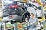 بدون خصوصی سازی خودرو امکان آزادسازی قیمت وجود ندارد/صنعت مونتاژی در داخلی سازی خودروهای خارجی موفق است