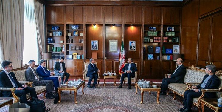 معاون وزیر خارجه ترکیه با وزیر خارجه ایران گفتگو کرد