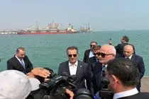 ایران و آذربایجان همکاری‌های بندری و لجستیکی را توسعه می‌دهند