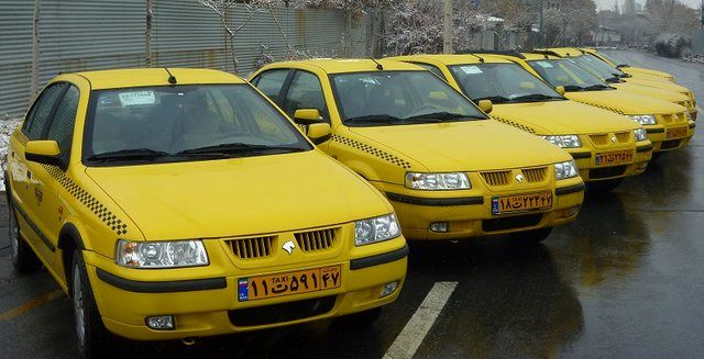 وجود ١۰۰۰ تاکسی مازاد در همدان